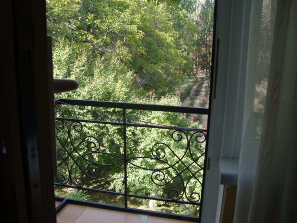 Guest House At Do Altyn - Kum Chon-Sary-Oy Kültér fotó